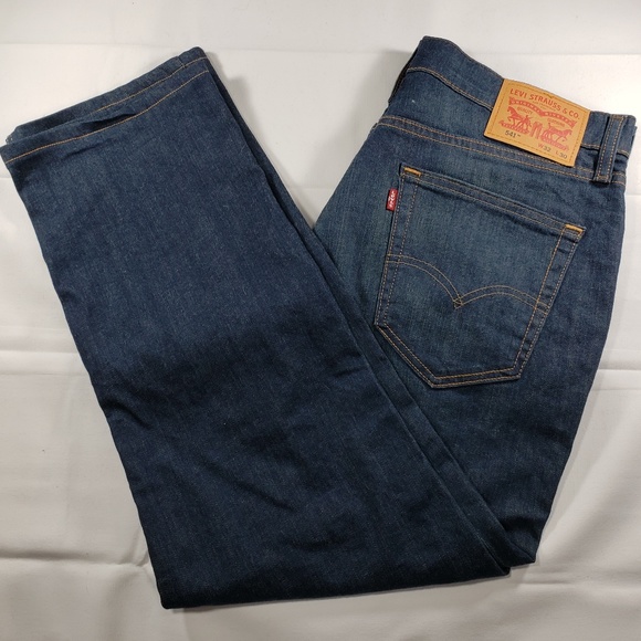 levis 541 leg opening